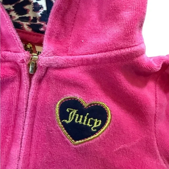 Juicy Couture Fuchsia Kids Jacket with Heart Patch, size 3-6 months, ruffle back - Picture 6 of 8